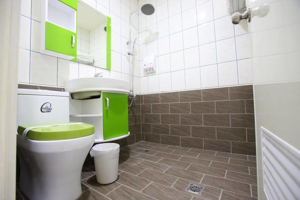 Clover House-自助式無人旅店 Zhongli Bagian luar foto